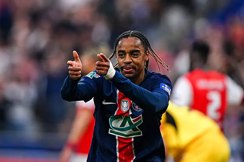 باريس سان جيرمان يحقق الثلاثية المحلية بفوزه بلقب كأس فرنسا أمام ريمس (فيديو)