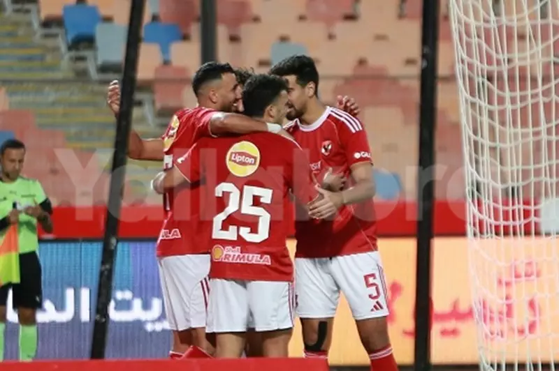 إيقافان و5 إصابات ورؤية فنية.. 8 غيابات للأهلي أمام بتروجيت