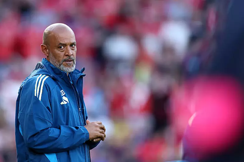 بعد بداية محبطة.. هل يرحل نونو سانتو عن وست هام؟