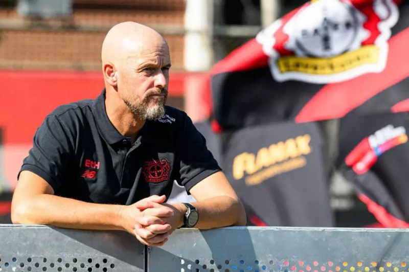 تين هاج مرشح لتدريب ولفرهامبتون